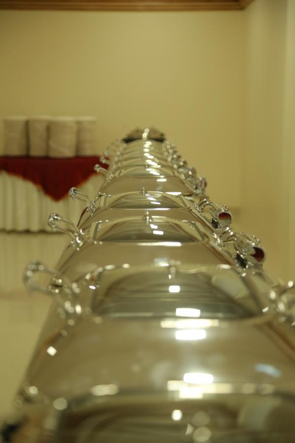 Khammam Hotel Grand Gayathri מראה חיצוני תמונה